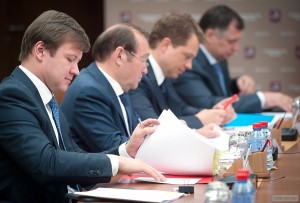 На заседании президиума принято решение сохранить прежним тариф на парковку в центре Москвы