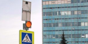 Всего до конца города планируется установить свыше 160 импульсивных светофоров. Фото: mos.ru