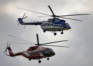 Ребятам удалось оказаться за штурвалом самого массового вертолета из всех на планете — Ми-8. Фото: "Вечерняя Москва"