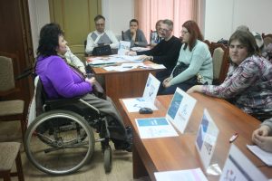 Специализированная ярмарка вакансий для инвалидов. Фото: "Вечерняя Москва"