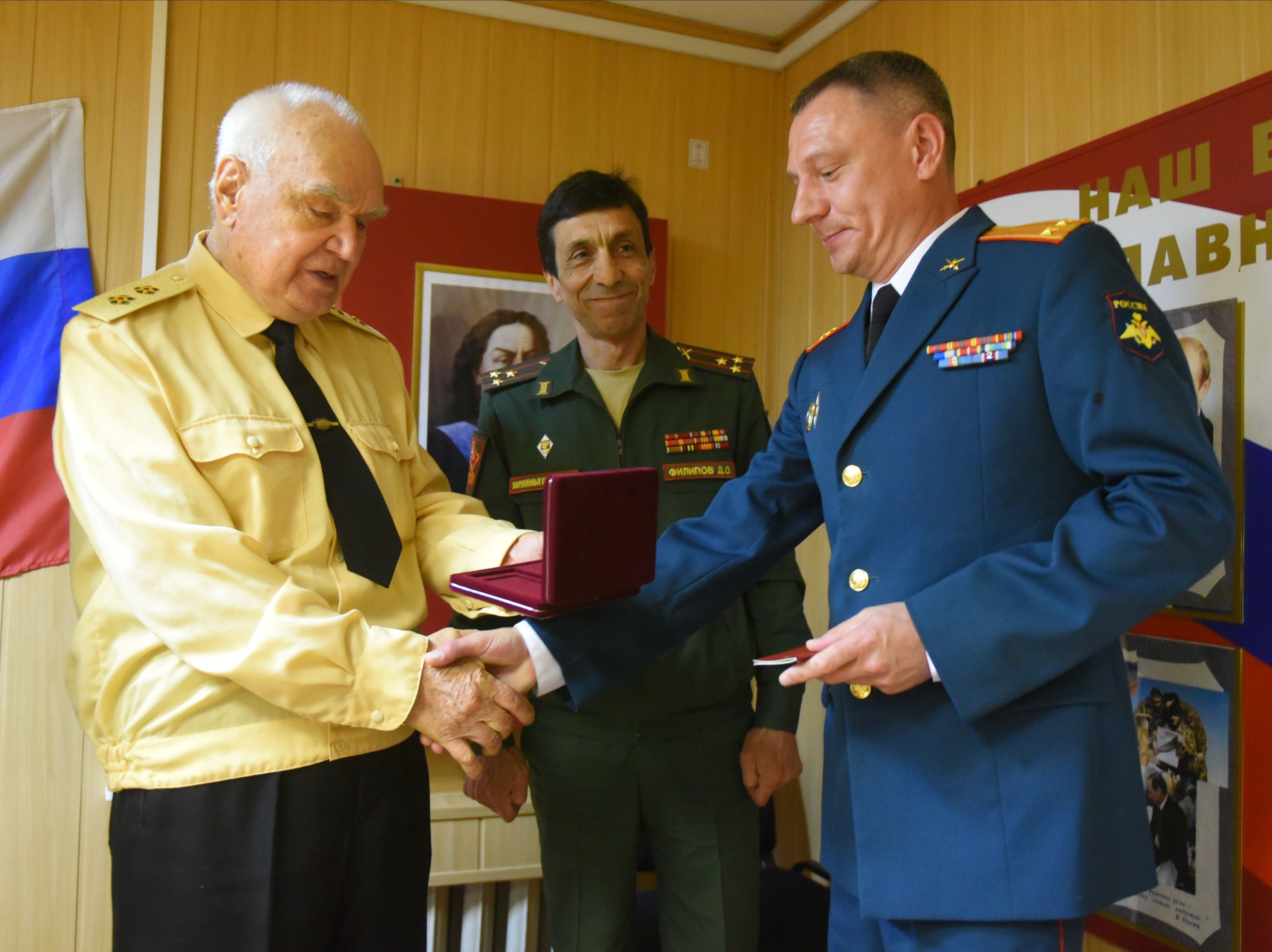 Красносельский военкомат москва. Филиппов Давид Одиссеевич Красносельский военный комиссариат. Филиппов Давид Одиссеевич. Военкомат Филиппов Давид Одиссеевич. Фильков военный комиссар Красносельского района.