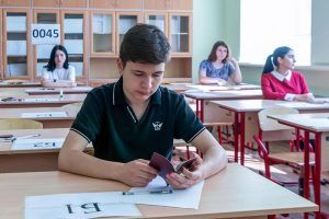 Безопасность во время сдачи ЕГЭ обеспечат в столичных школах. Фото: сайт мэра Москвы