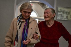 «ЕР» проводит неделю приемов пожилых граждан по социально-правовым вопросам. Фото: Пелагия Замятина, «Вечерняя Москва»