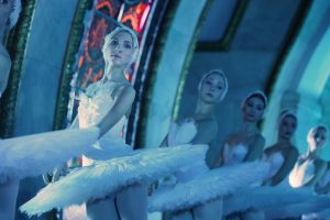 Занятие балетом проведут сотрудники филиала «Хамовники». Фото: Антон Гердо, «Вечерняя Москва»