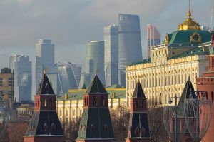 В Москве заработают штабы по повышению устойчивости экономики в условиях санкций. Фото: Анна Быкова