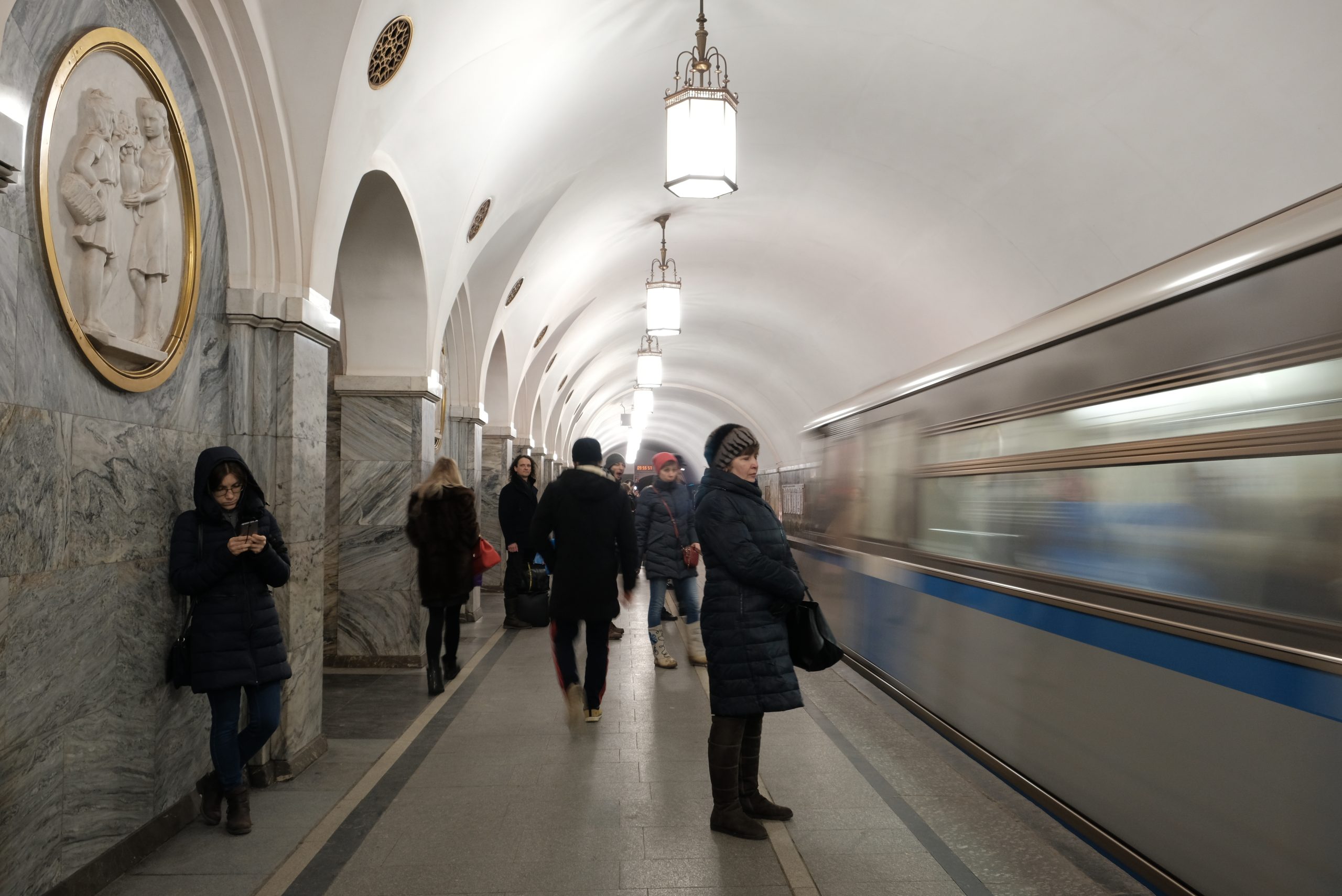 Метро калужского закрытие калужско рижской. Тимирязевская линия метро. Серпухов Тимирязевская линия метро. Метилурациловые Серпуховская Тимирязевская линия. Станция метро Российская.