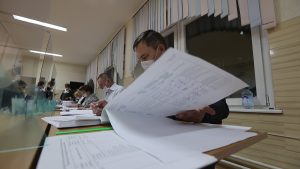 Эксперт: Кандидаты от «ЕР» получат более 50% голосов в ДЭГ с однородной картиной по городу. Фото: Виктор Хабаров, «Вечерняя Москва»