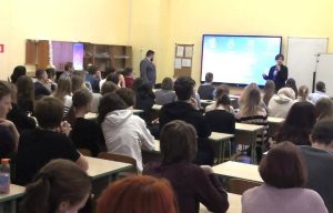Ученикам лицея №1535 провели открытый урок с представителями НИУ ВШЭ. Фото: социальные сети учреждения