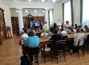 Студенты МПГУ посетили библиотеку главного корпуса вуза. Фото: сайт МПГУ