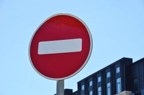 Несколько улиц в районе перекроют для проведения полумарафона. Фото: Анна Быкова, «Вечерняя Москва»