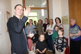 Новая выставка открылась в управе района. Фото: страница управы района Хамовники в социальных сетях