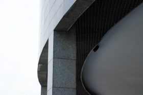 Белым известняком и гранитом оформят фасады жилого комплекса в районе. Фото: Анна Быкова, «Вечерняя Москва»