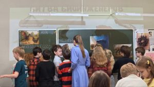 Лекция для четвероклассников прошла в школе №57. Фото: страница школы №57 в социальных сетях.