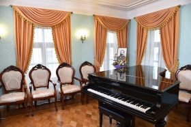 Игре на органе обучают в детской музыкальной школе имени Сергея Танеева. Фото: сайт мэра Москвы