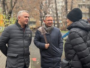 Состоялся еженедельный обход района Хамовники главой управы. Фото: страница управы района Хамовники в социальных сетях