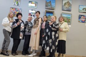 Выставка открылась в библиотеке №4. Фото: куратор выставочного проекта Ольга Чистикина