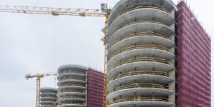 Монтаж инженерных систем стартовал в строящемся ЖК в районе. Фото: сайт мэра Москвы