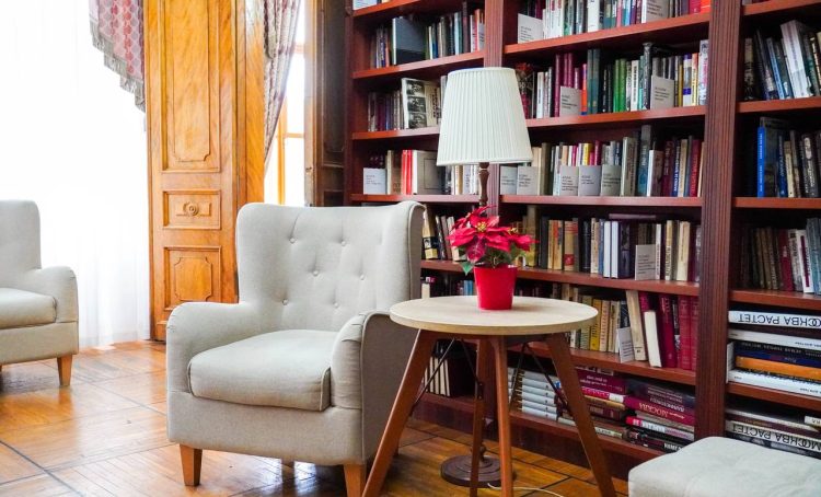 Лекция о малой скульптуре состоится в библиотеке №4. Фото: Ксения Догонашева, «Вечерняя Москва»